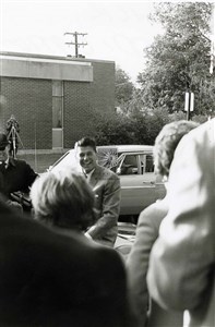 Image description is not available for 1967.065